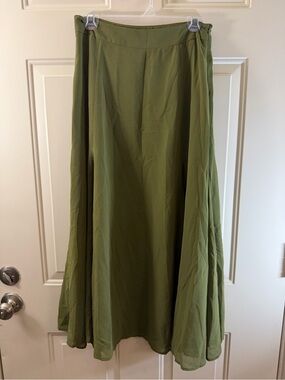 Commense Olive Green Maxi Skirt Women’s S Flowy Minimalist 321